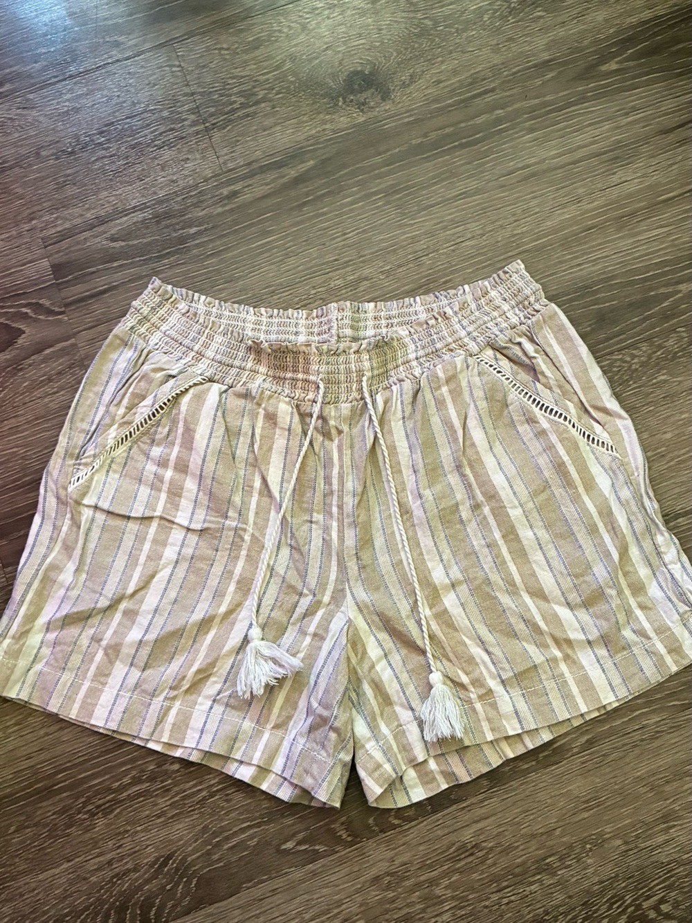 Striped Drawstring Women’s Shorts - Light Beige